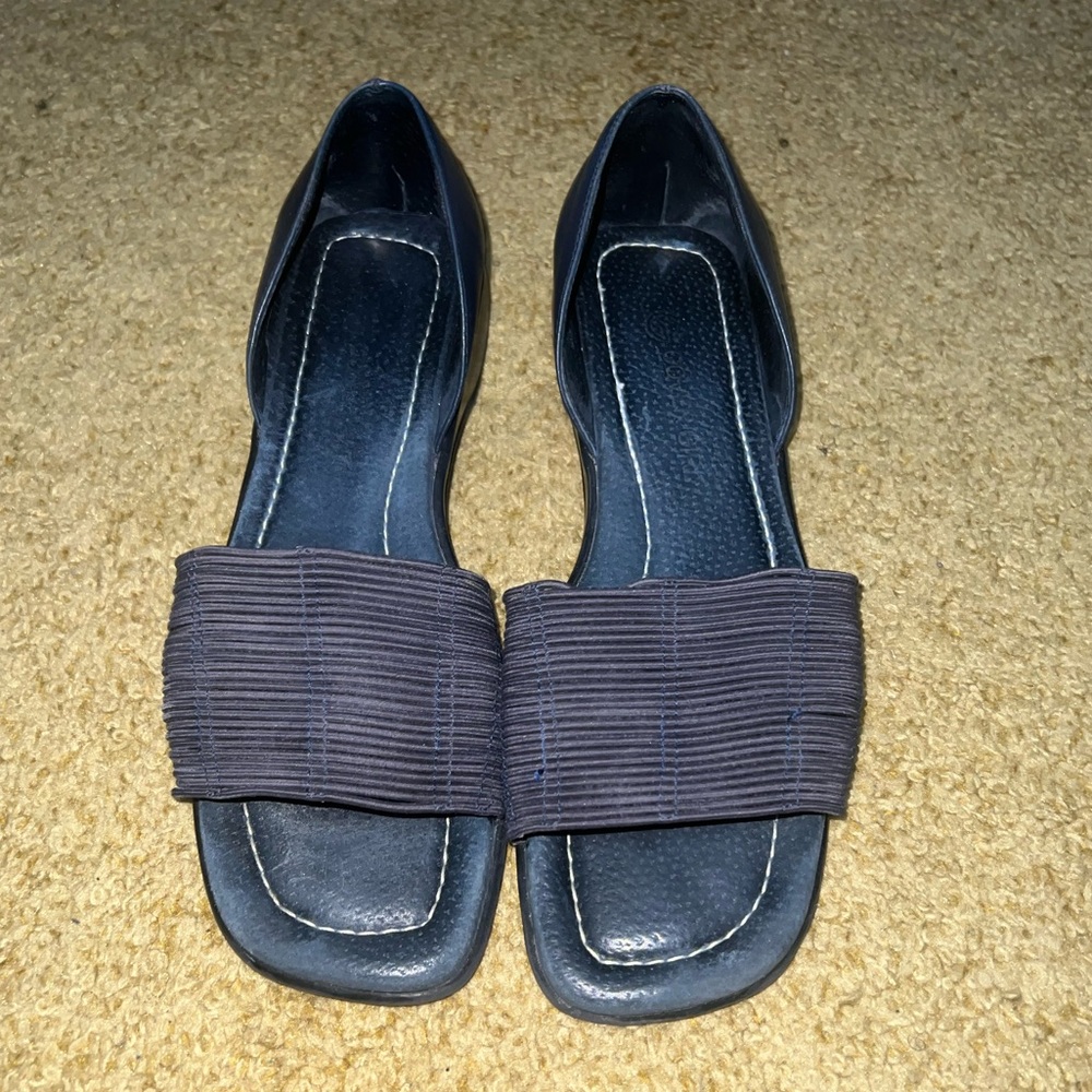 Women’s Black Open-toe Heeled Sandals
